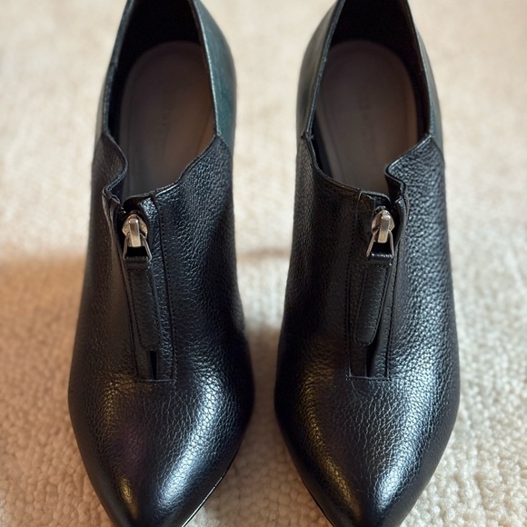 Pour La Victoire Black Stiletto Heels - Picture 3 of 16